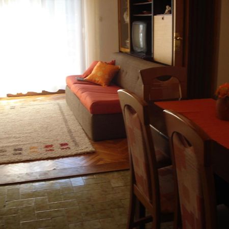Apartments Xenia Petrcane Luaran gambar
